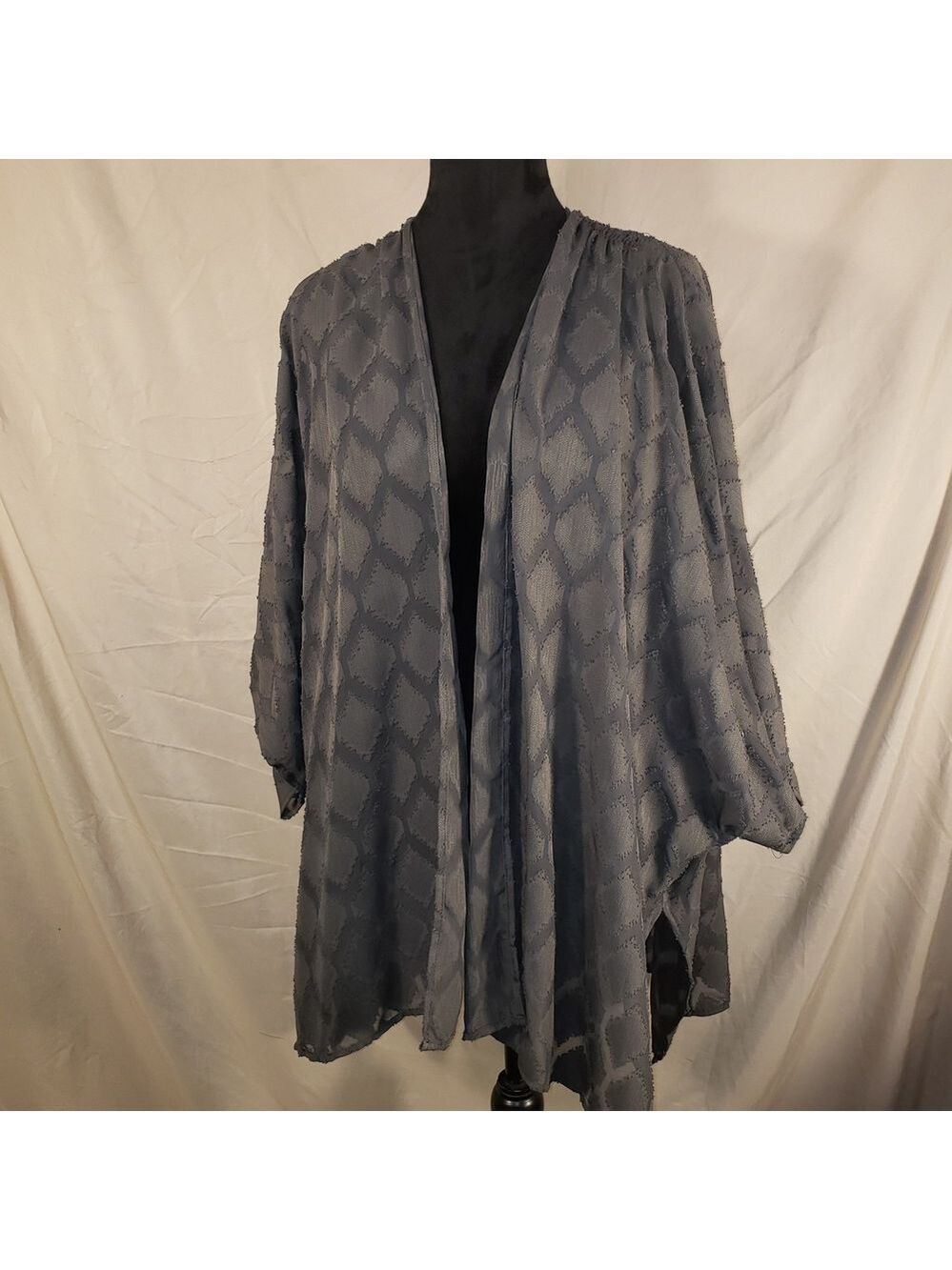 Maurices Dark Gray Textured Kimono Cardigan - One Size
